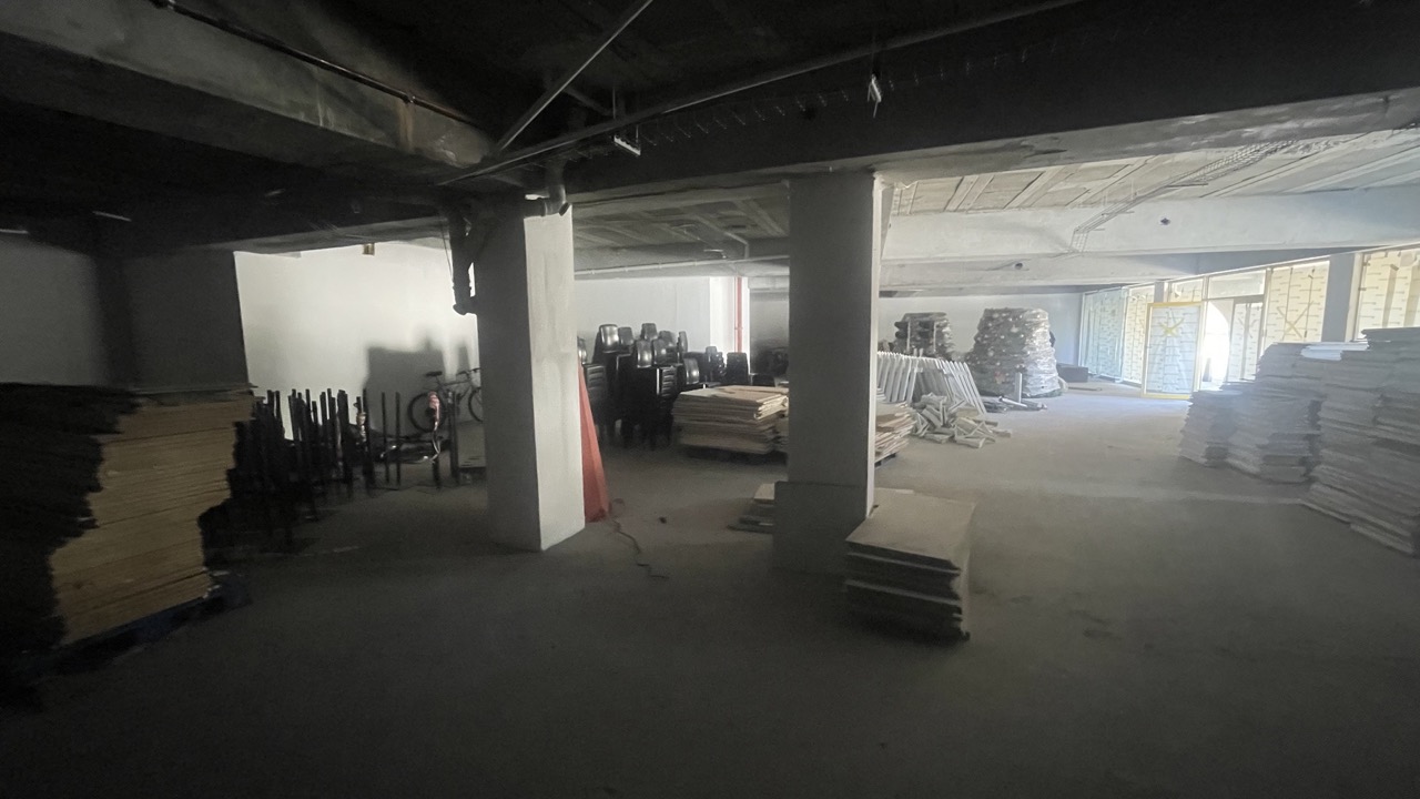 To Let commercial Property for Rent in Athlone Western Cape